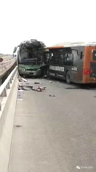 突发 苏州太湖大桥公交车大巴车相撞 致多人受伤 附视频